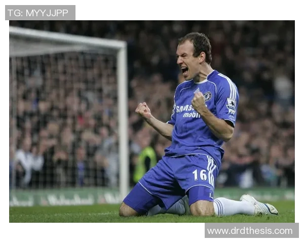 纵横绿茵场的铁血屏障世界著名足球后卫球星风采