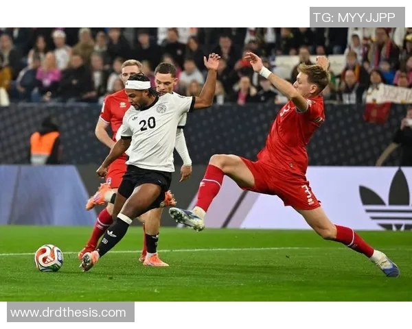 卢森堡足球队当家球星带领球队冲击欧洲杯席位展现非凡实力 卢森堡足球队当家球星带领球队冲击欧洲杯席位展现非凡实力